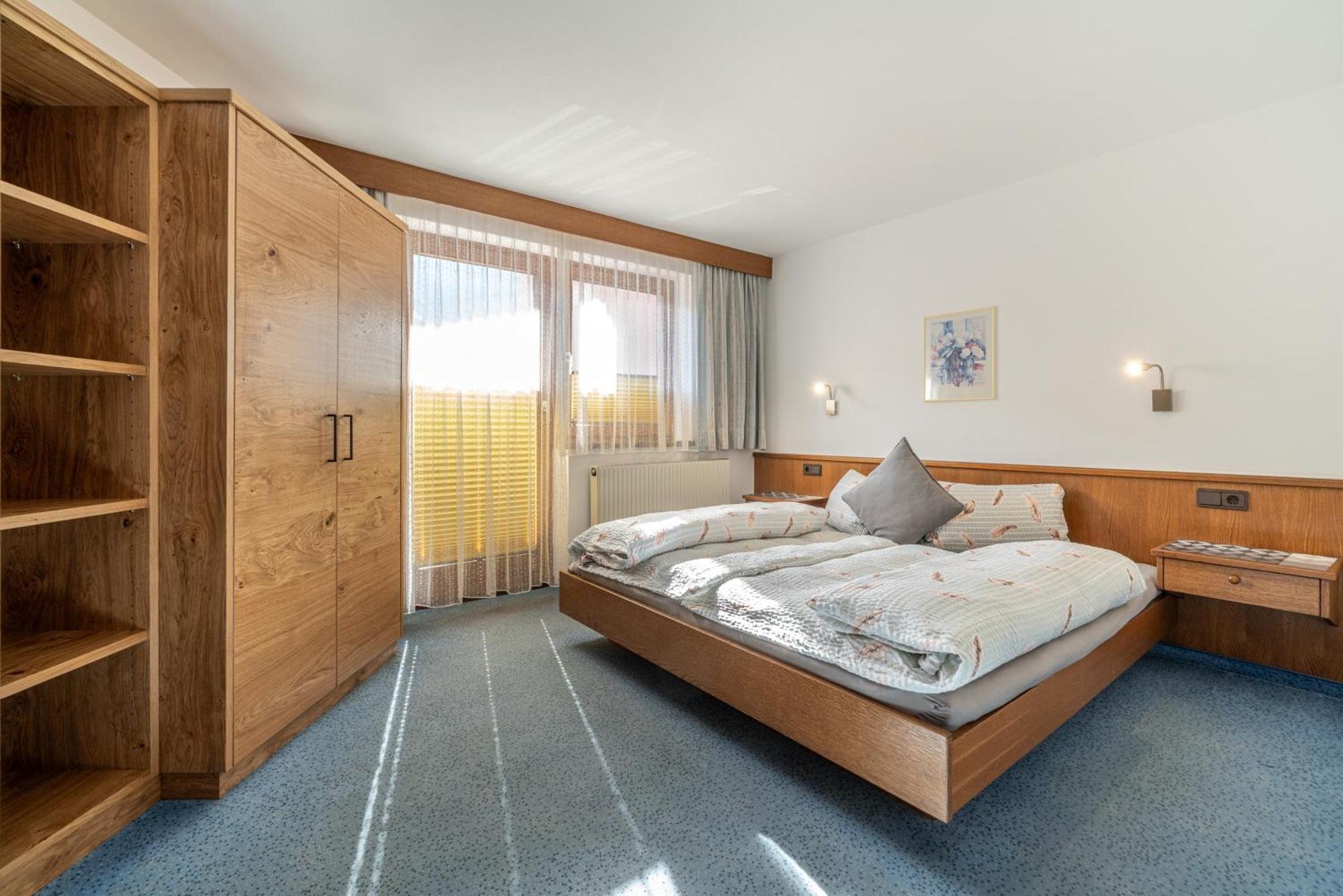Gaestehaus Raphaela Sölden Esterno foto