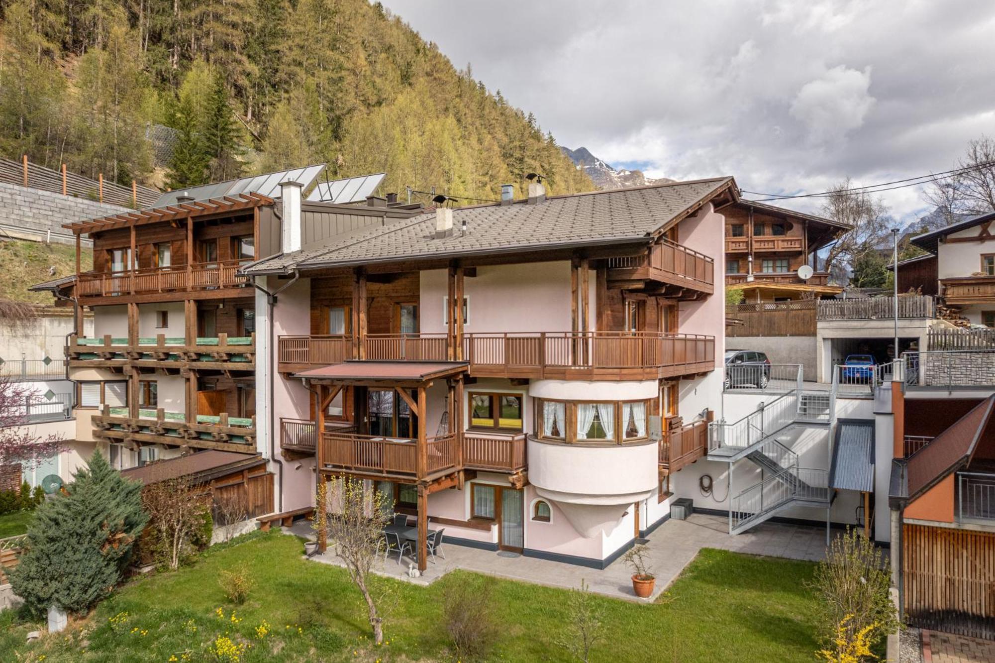 Gaestehaus Raphaela Sölden Esterno foto